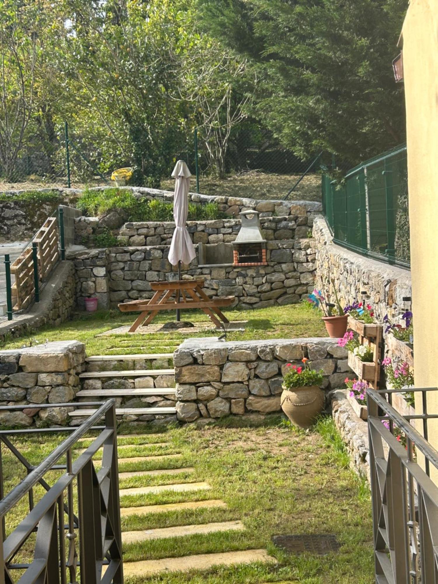 Apartamentos Iramar 라말레스 데 라 빅토리아 외부 사진
